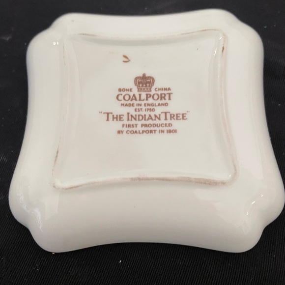 Set Of Two (2) “Indian Tree” Coalport w/ Gold Trim Pin Dishes - Picture 4 of 10